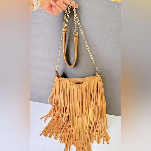 Yoki Faux Suede Fringe Crossbody Bags for Women Western Hippie Shoulder Bag - Picture 1 of 10